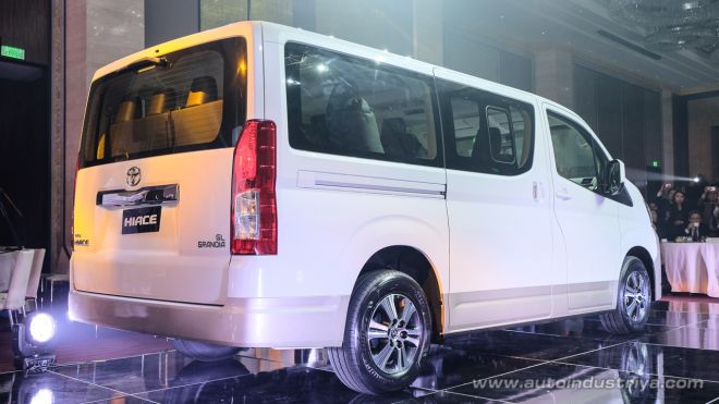 World Premiere in PH: 2019 Toyota Hiace starts at PhP 1.590 million image