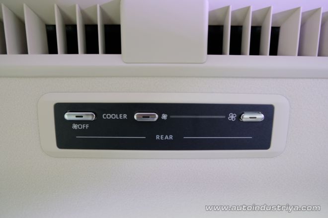 World Premiere in PH: 2019 Toyota Hiace starts at PhP 1.590 million image