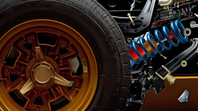 No Lamborghini Miura was destroyed to create this amazing artwork image