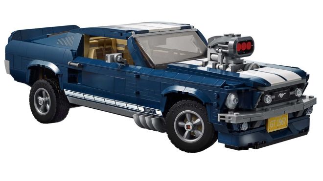 Lego goes old-school with 1960s-era Mustang Creator set image
