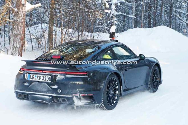 Leaked: Are you the 2020 Porsche 911 Turbo? image