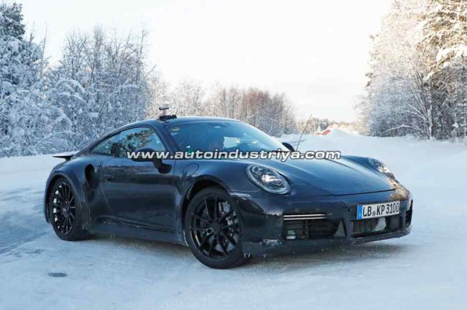 Leaked: Are you the 2020 Porsche 911 Turbo? image