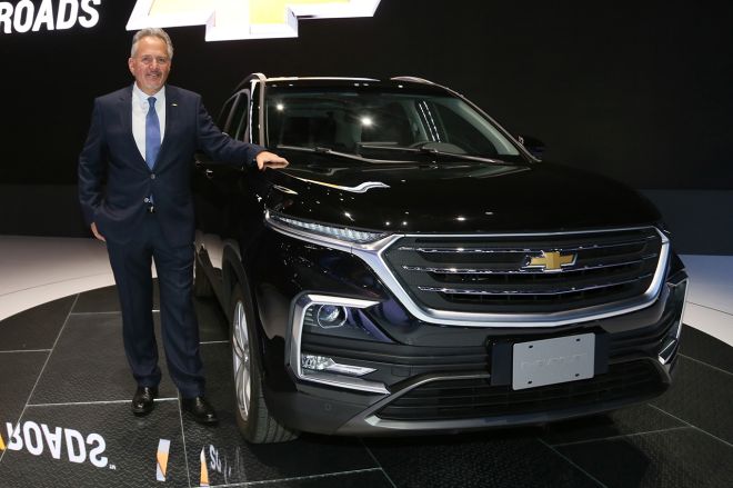 This all-new 2019 Chevrolet Captiva is brought to you by China image