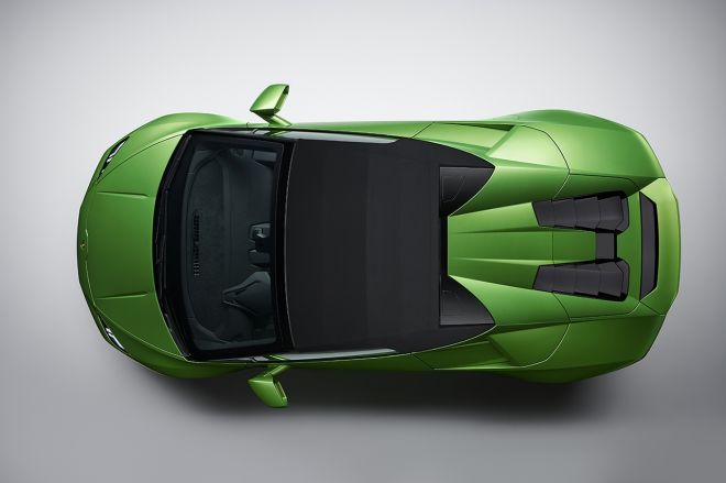 Drop-top Lamborghini Huracan Evo Spyder can still hit 325 km/h image