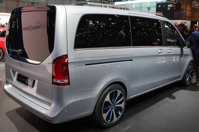 Mercedes-Benz Concept EQV could be an electric Alphard fighter image