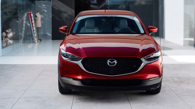 Mazda bridges the gap between CX-3, CX-5 with all-new CX-30 image