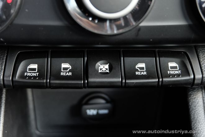 2019 Hyundai Reina is pleasantly surprising for the price image