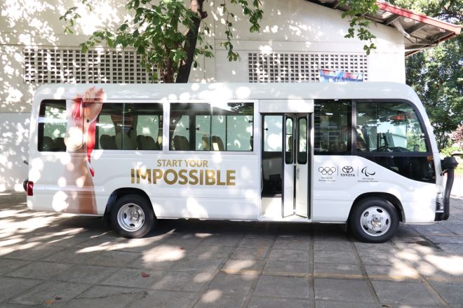 Toyota PH donates 29-seat Coaster in support of Filipino Para athletes image