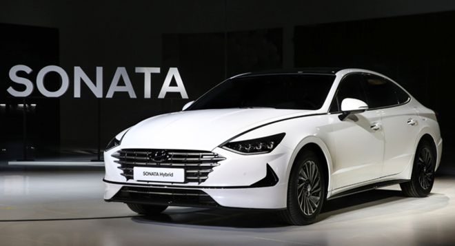 2020 Hyundai Sonata, now with hybrid and turbo power image