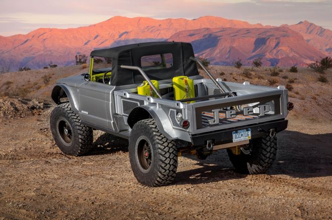 Jeep rocks seven pickup concepts for 2019 MOAB Easter Safari  image