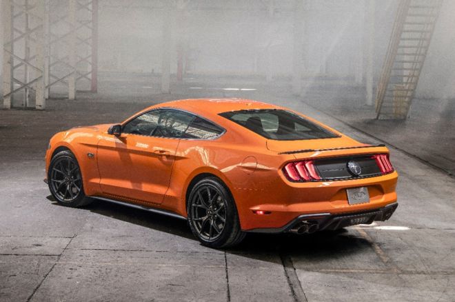Ford Mustang EcoBoost High Performance Package image