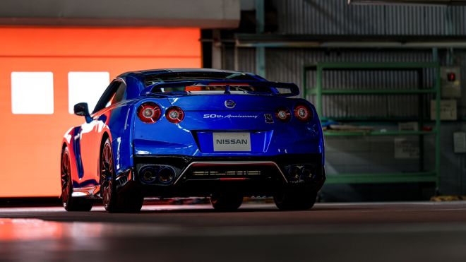 Nissan dresses 2020 GT-R in Bayside Blue for 50th birthday image