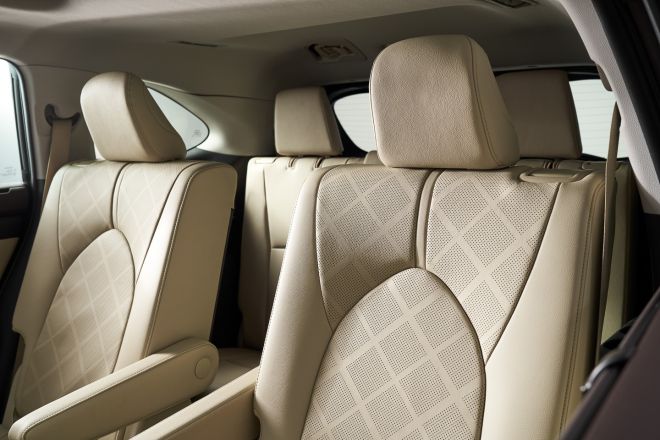 Toyota Highlander image