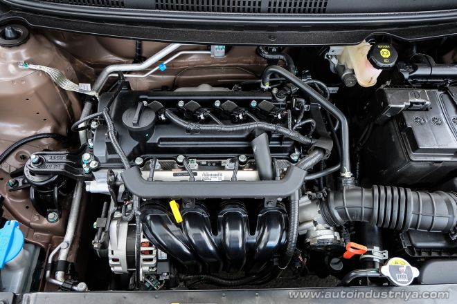 2019 Hyundai Reina image