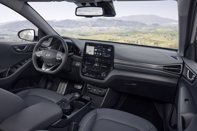 More range, more power for 2020 Hyundai Ioniq Electric image