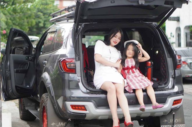 How the Ford Everest is helping a CEO mom juggle work and parenthood image