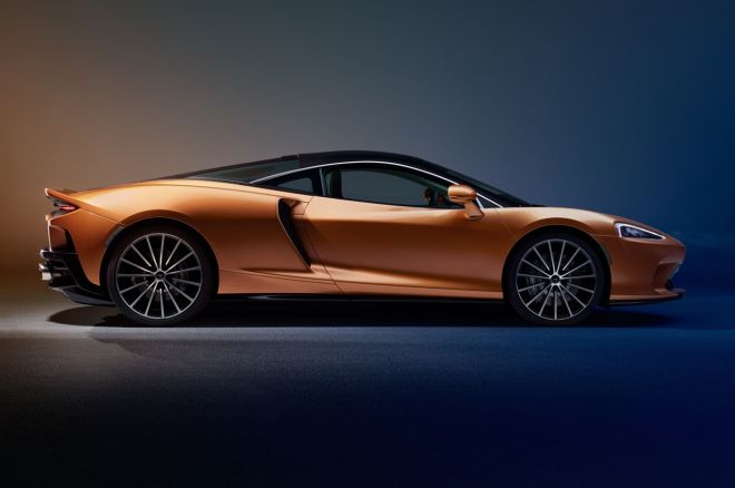 McLaren switches from sporty to comfy with the new GT image