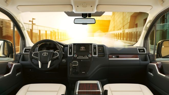 Toyota Granvia image