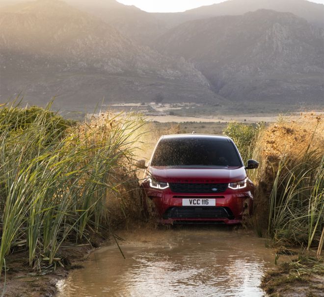 2020 Land Rover Discovery Sport image