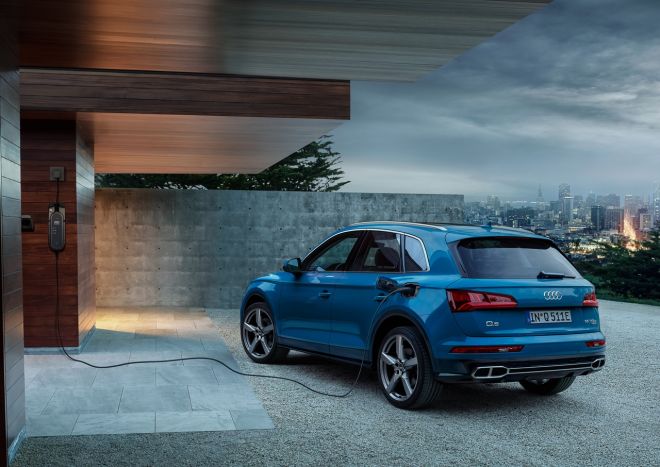 Audi Q5 55 TFSI e Quattro image