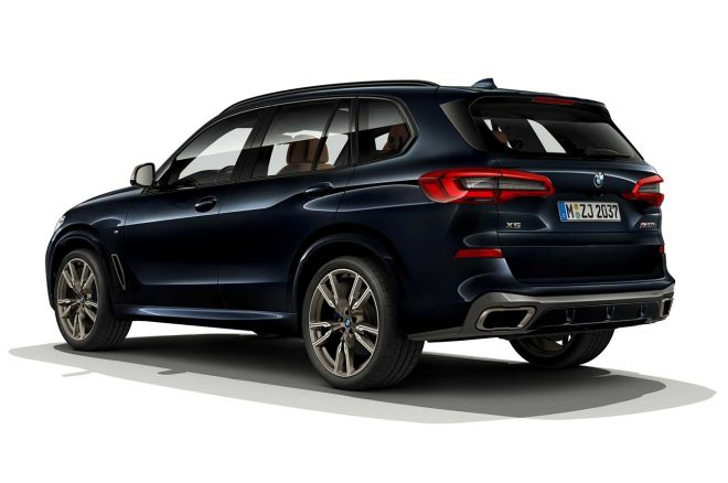 BMW X7, X5 M50i is proof that big powerful SUVs are still a thing image