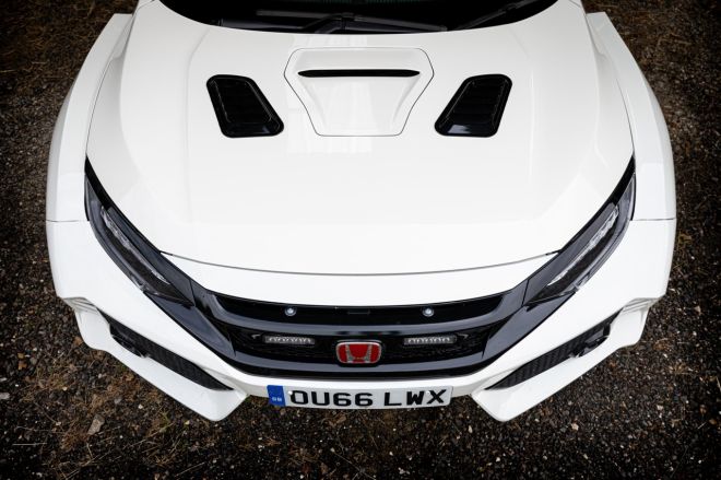 This Honda Civic Type R is built to go fast... off-road image