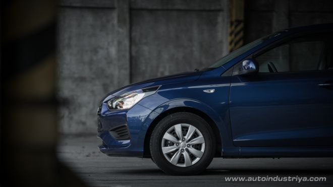 2019 Hyundai Reina 1.4 MT image