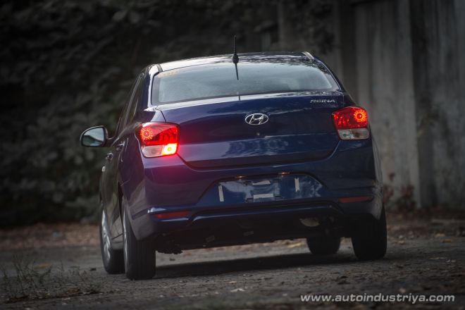 2019 Hyundai Reina 1.4 MT image