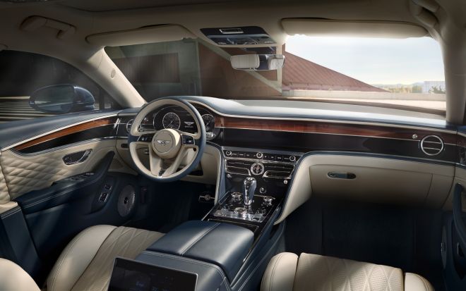 2020 Bentley Flying Spur debuts image