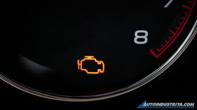 Drivers Ed: What your dashboard lights are trying to tell you image