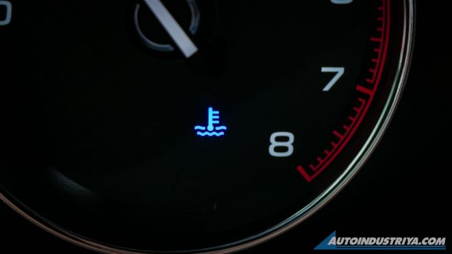 Drivers Ed: What your dashboard lights are trying to tell you image