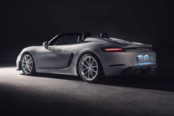Built for purists: Porsche 718 Cayman GT4, Spyder are manual only image