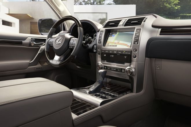 2020 Lexus GX460 image