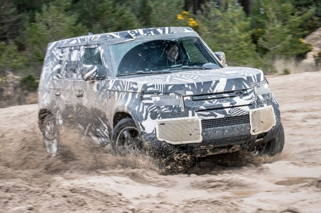 Did Lego accidentally reveal the all-new Land Rover Defender? image