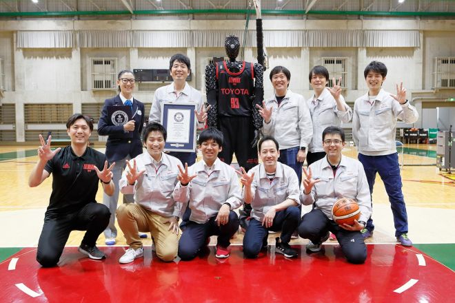 Toyota is building a robot that can play basketball image