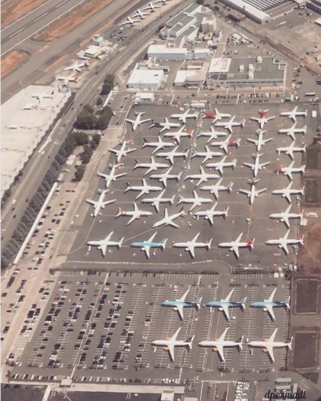 Boeing has a parking problem with their 737 MAX airplanes image