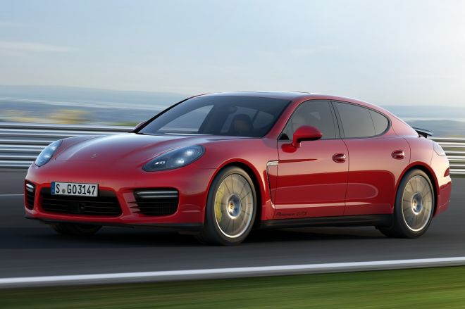 Porsche recalling select Panameras, Cayennes due to gearbox issue image