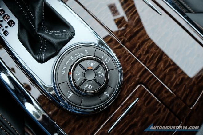 2019 Nissan Patrol Royale makes everything look easy image