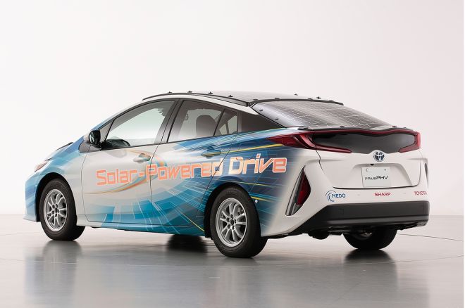 Toyota is working on a solar-powered Prius image