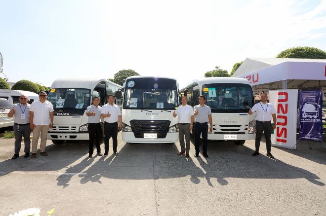 Isuzu PUV Caravan PR image