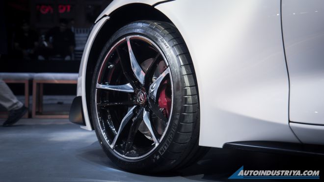 We get up close (and personal) with the 2019 Toyota GR Supra image