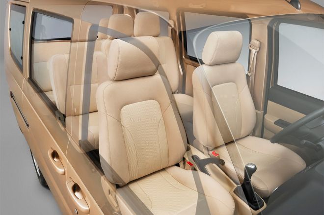 Say hello to the bigger 2019 Foton Gratour Minivan image