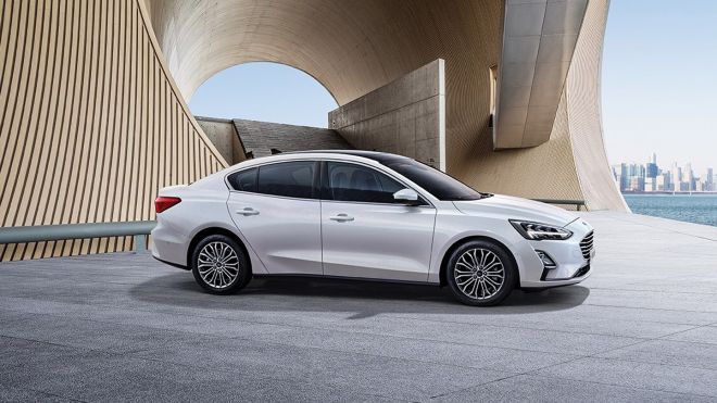 Do you want Ford PH to bring the Focus sedan? image