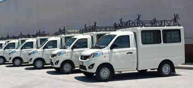 Foton hands a dozen Gratour MTs to telecommunications firm image