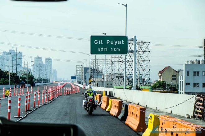 Manila to Makati in less than 5 mins via Skyway Plaza Dilao image