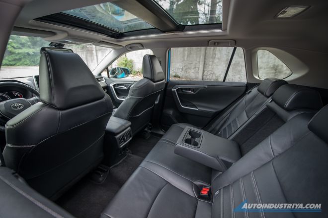 2019 Toyota RAV4 2.5 LTD image