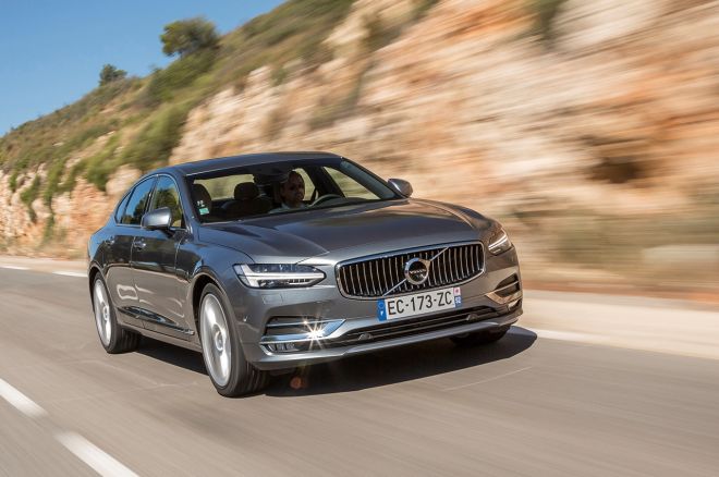 Volvo recalling over 500,000 vehicles due to possible fire risk image