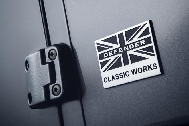 Land Rover wants to upgrade your old Defender image