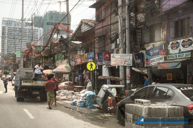 DILG: Uncooperative Barangay Captains could be suspended for obstructed roads image