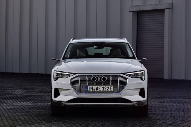 Audi e-tron 50 quattro image